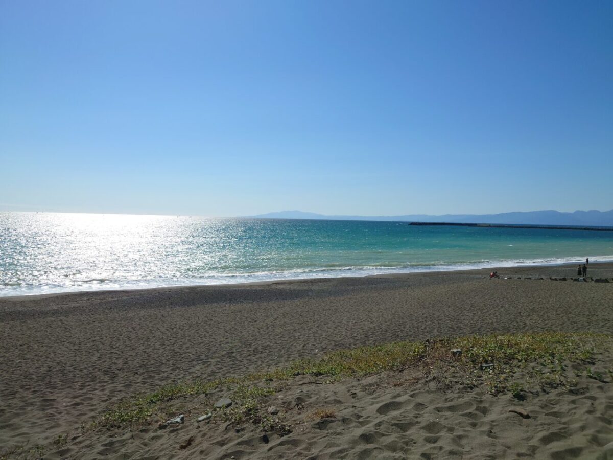 Zitan / Quiet seaside cafe right in front of Chigasaki Southern Beach