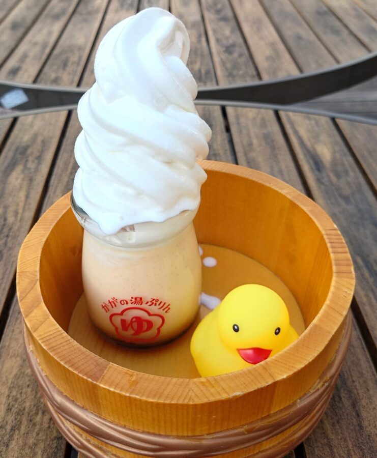 Ishikawa Prefecture, Kaga no Yu-Purin “Yu-Kemuri Purin Soft” / I went to a pudding party -! Mochi Smooth Eiko Pudding